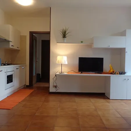 Nice Chicca Apartamento Varenna